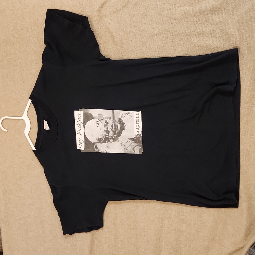 Rare‼️ Supreme SS18 'Hey Fuckface' Black tee